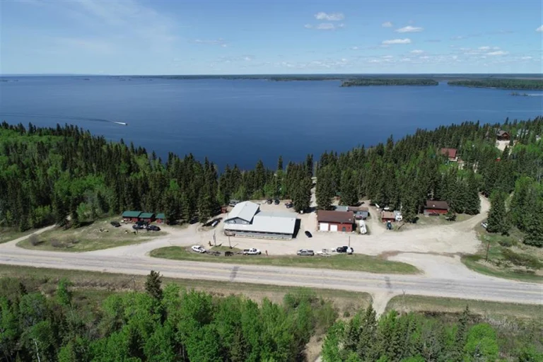 Deschambault Lake